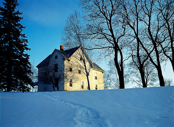 House on Winter Hillwrk